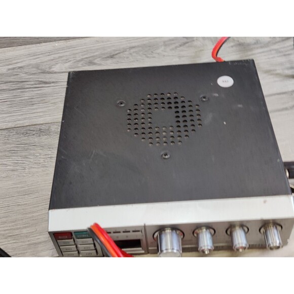 Realistic TRC-419 40 Channel Mobile CB Radio - 6 Channel Memory-Tested See Video - Picture 12 of 14